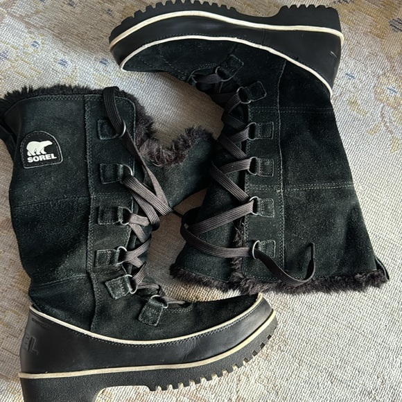 Sorel TIVOLI Suede Water Resistant Boots Size 7.5 - Picture 2 of 9